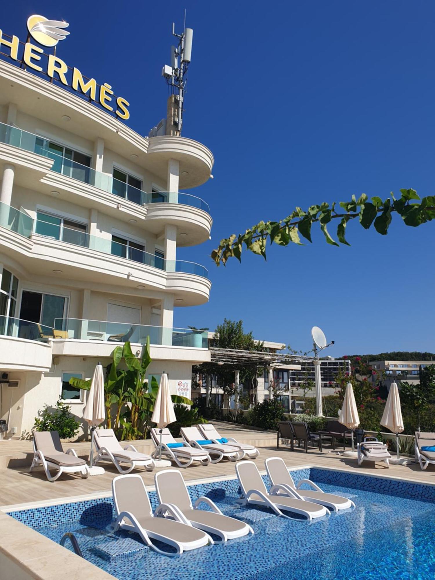 D'hermes * Ulcinj