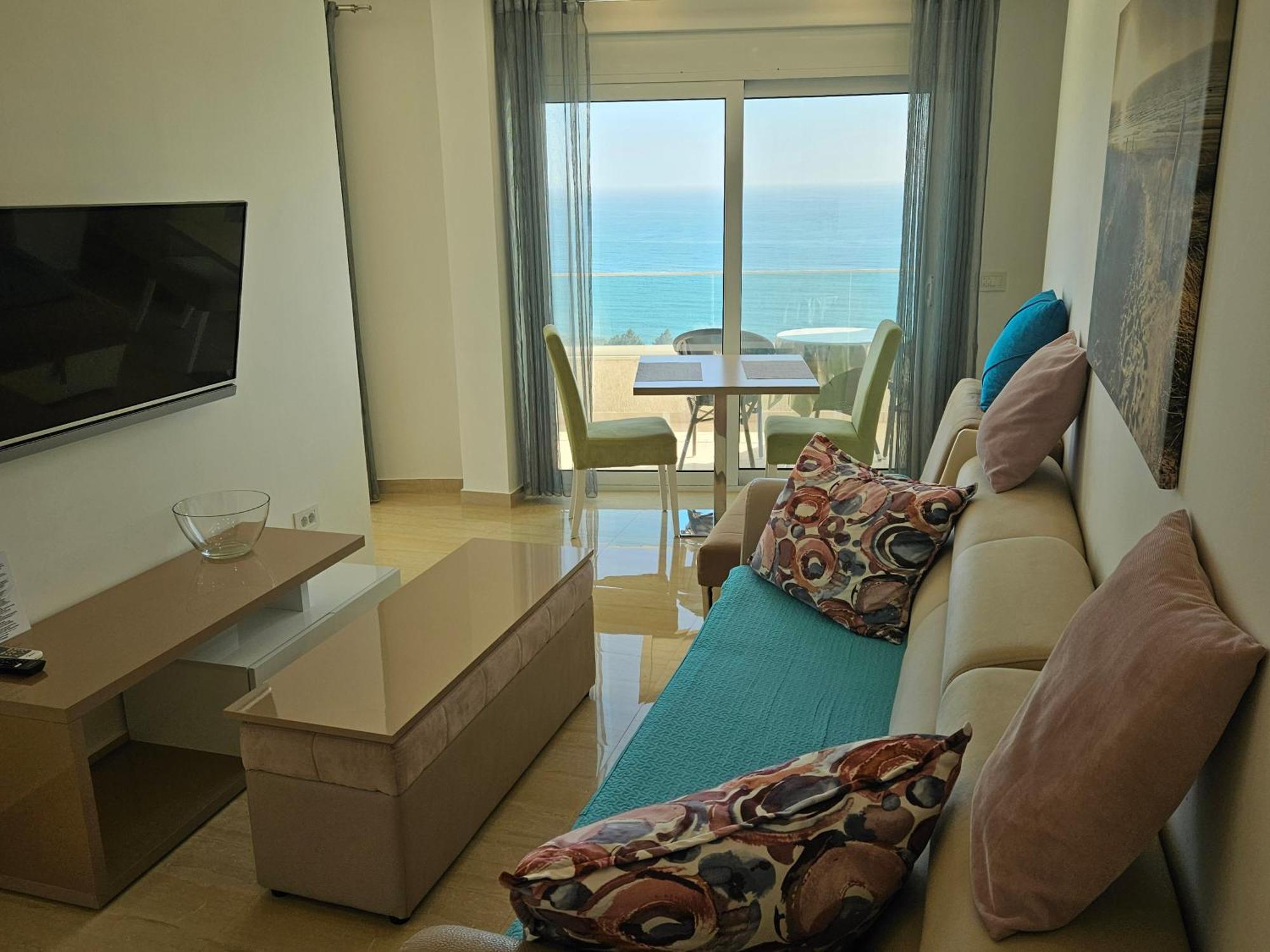 D'hermes Apartment *